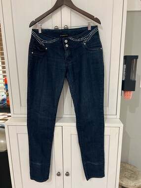 Pasión Dark Wash Skinny Jeans Rhinestone Accents and Contrast Stitching Size 15